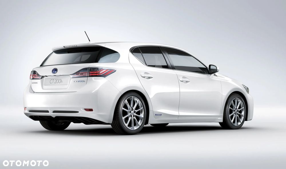 Lexus CT 200h Prestige - 3