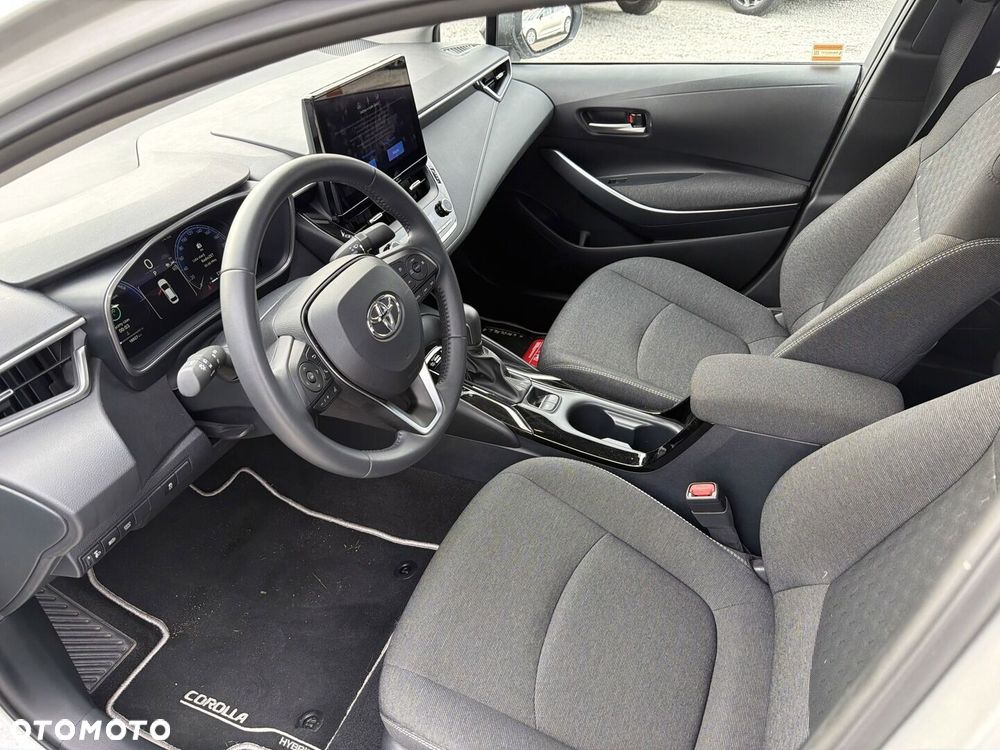 Toyota Corolla 1.8 Hybrid Comfort - 15