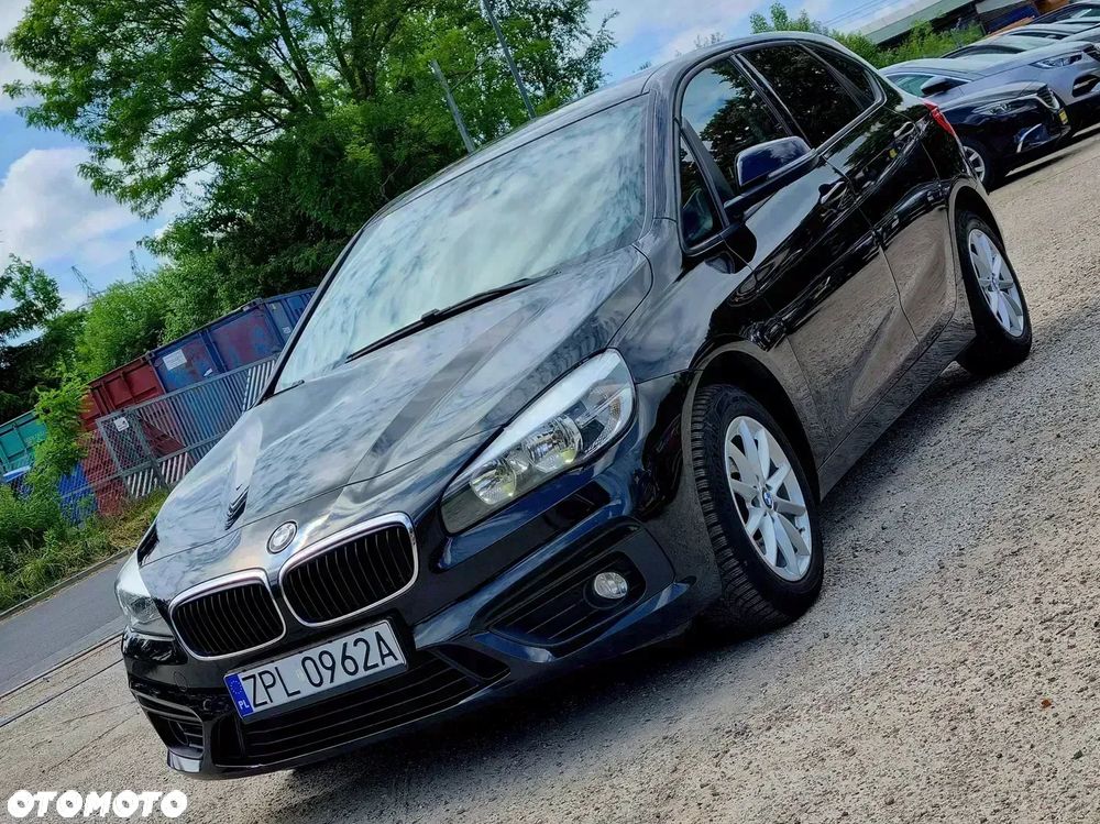 BMW Seria 2 220d Active Tourer - 1