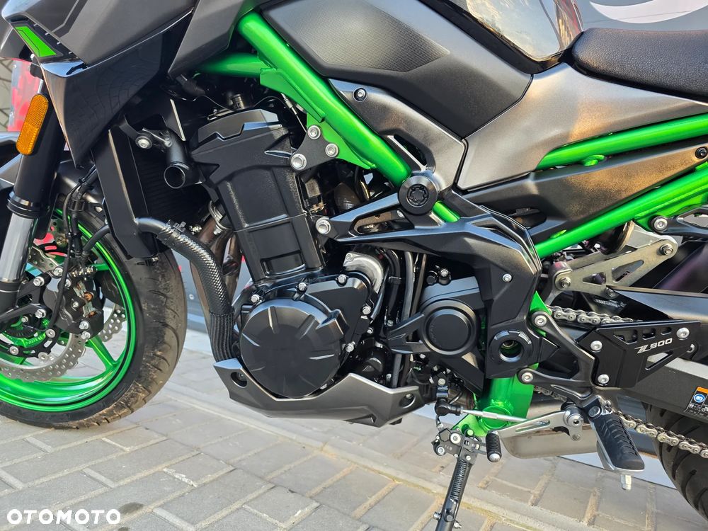 Kawasaki Z 900 - 32