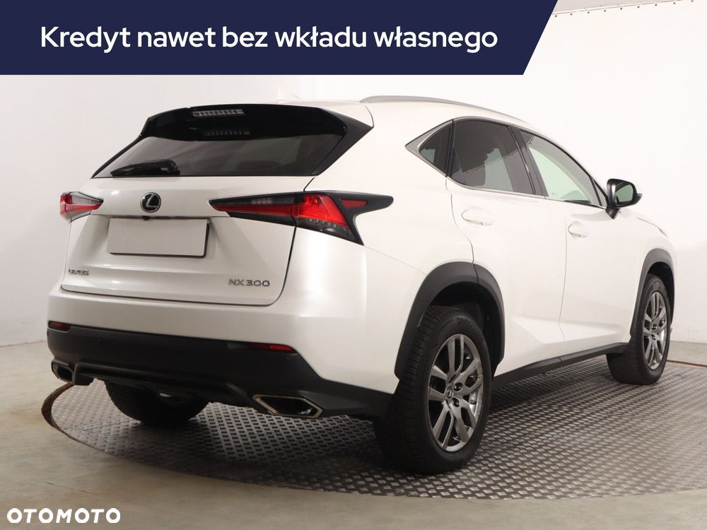 Lexus NX - 7