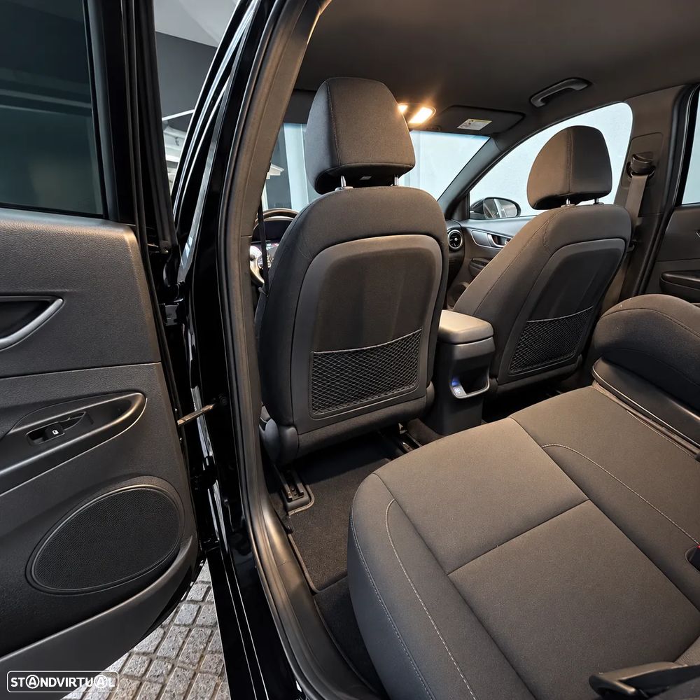 Hyundai Kauai - 6