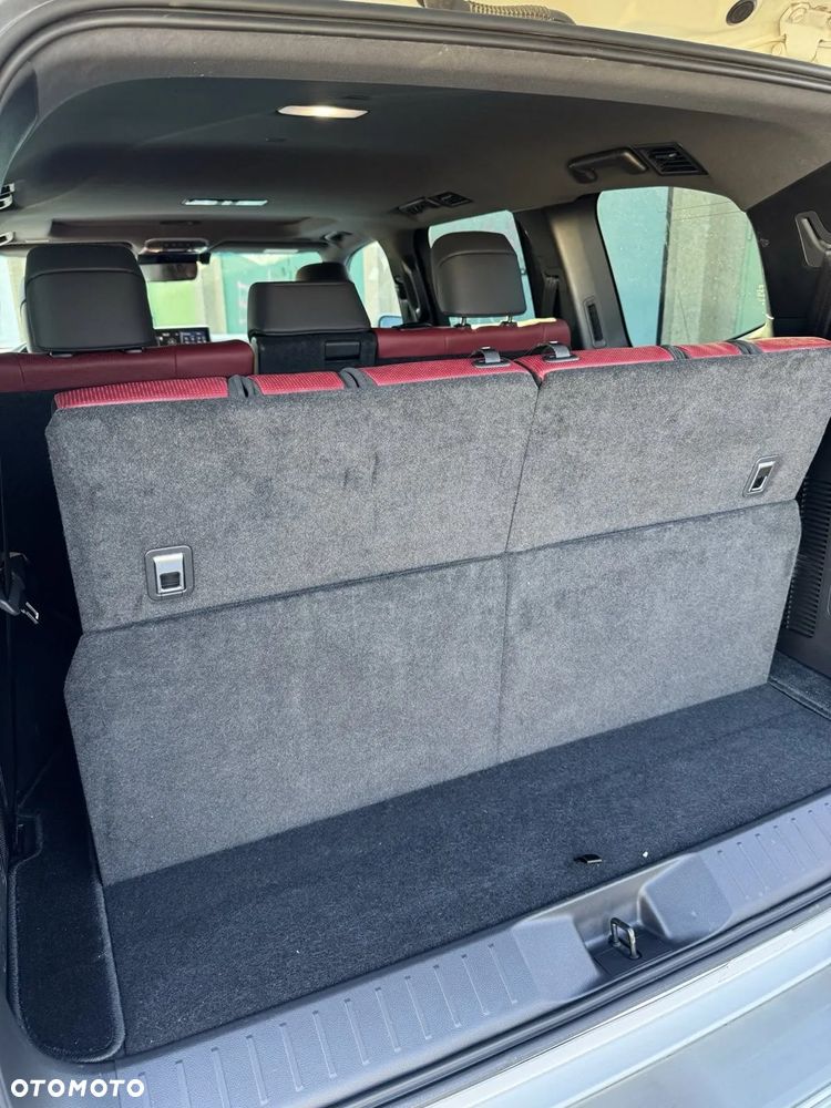 Toyota Land Cruiser - 5