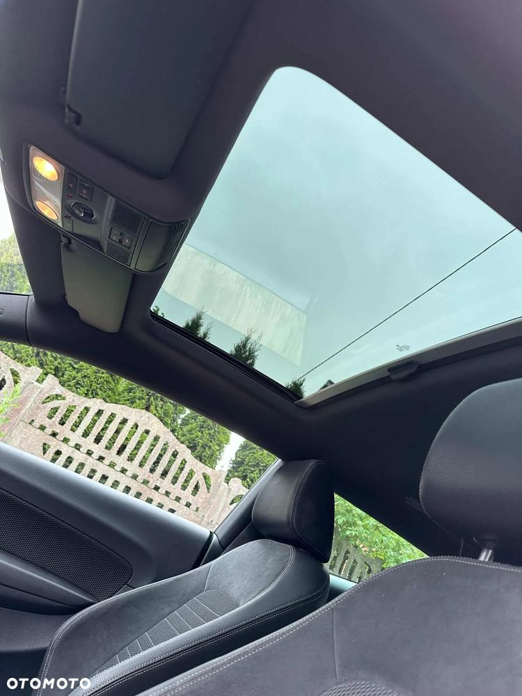 Volkswagen Scirocco 2.0 TSI DSG - 11