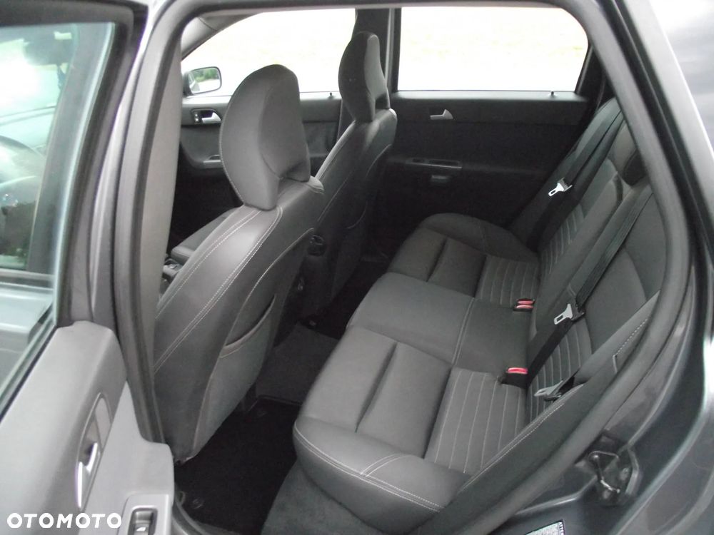 Volvo V50 1.6D Kinetic - 11