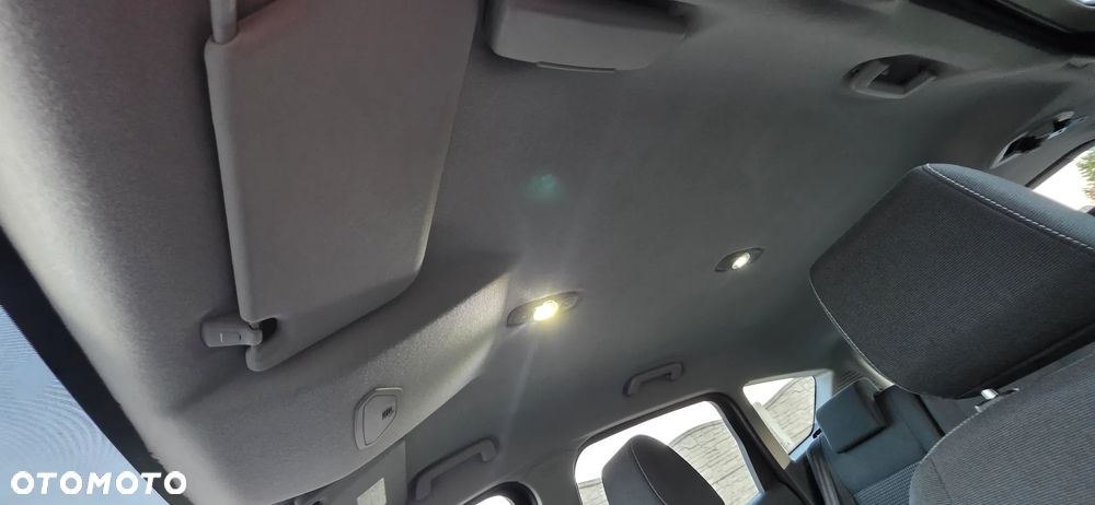 Ford C-MAX - 25