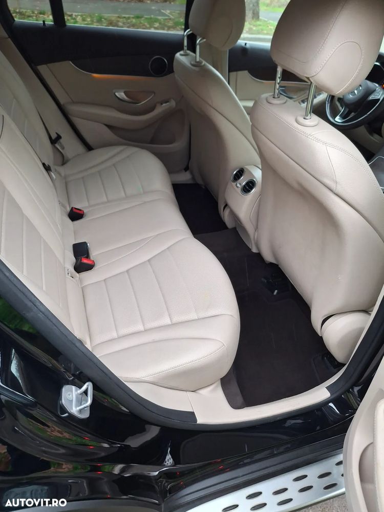 Mercedes-Benz GLC - 13