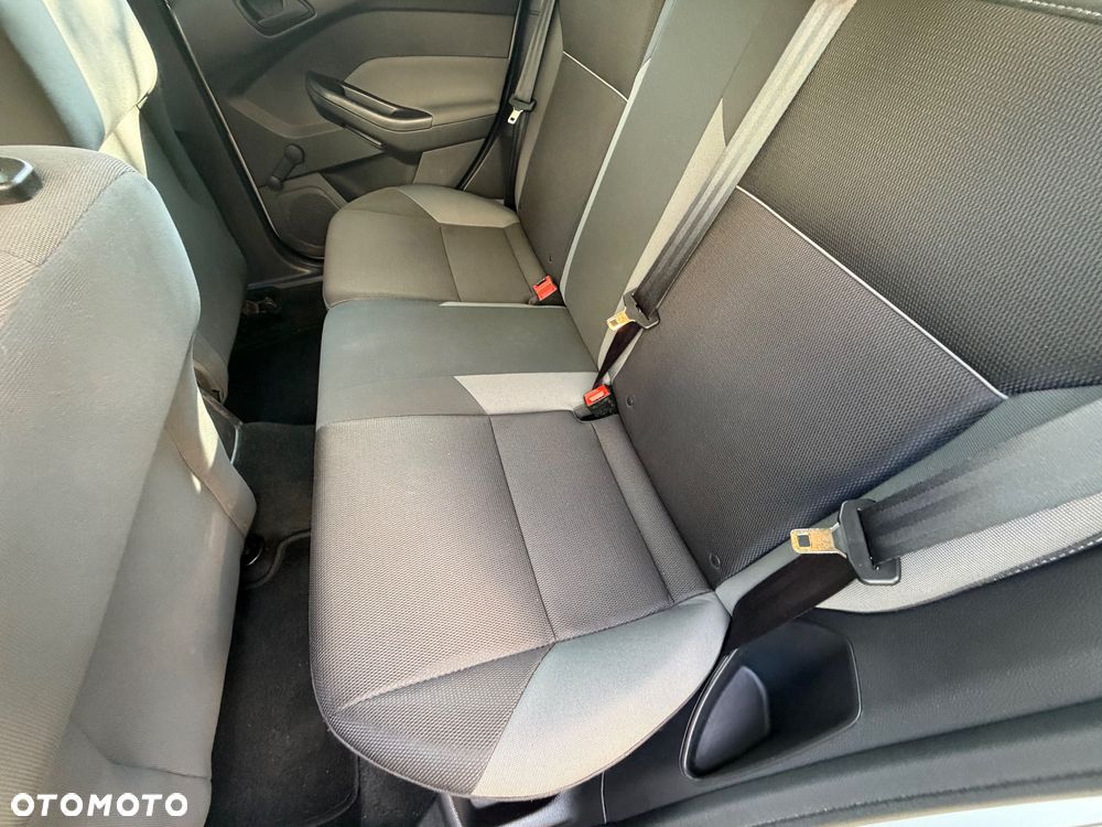 Ford Focus 1.6 Trend - 5