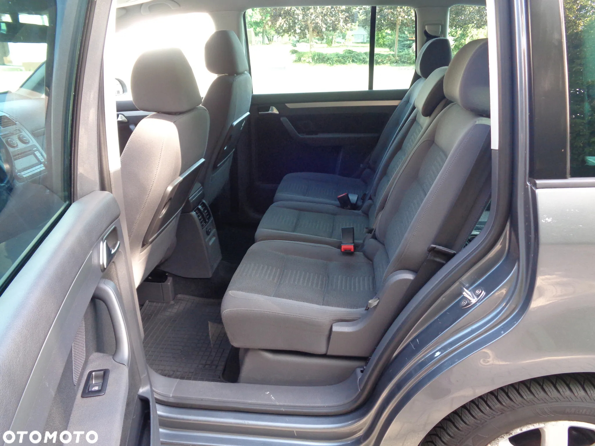 Volkswagen Touran 1.4 TSI Comfortline - 12