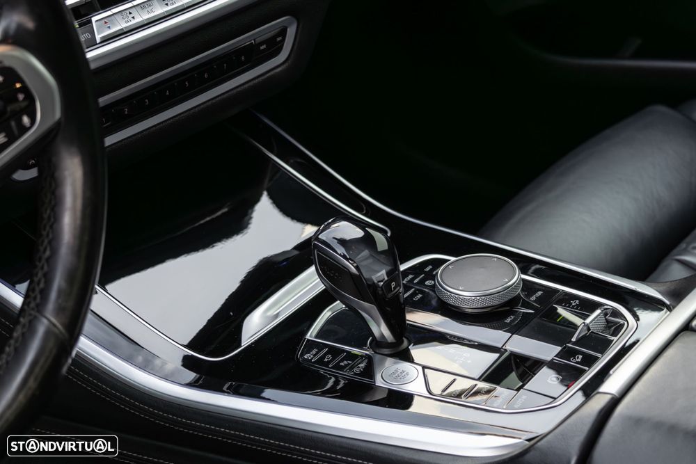 BMW X5 30 d xDrive Pack M - 22