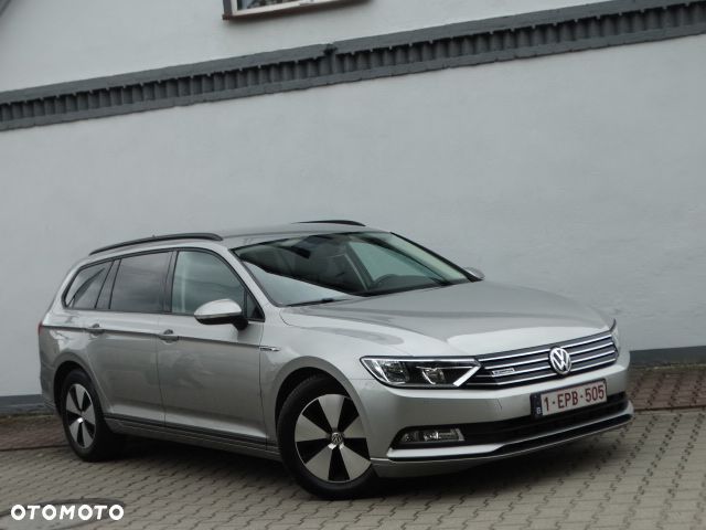 Volkswagen Passat 1.6 TDI SCR BlueMotion Trendline - 12