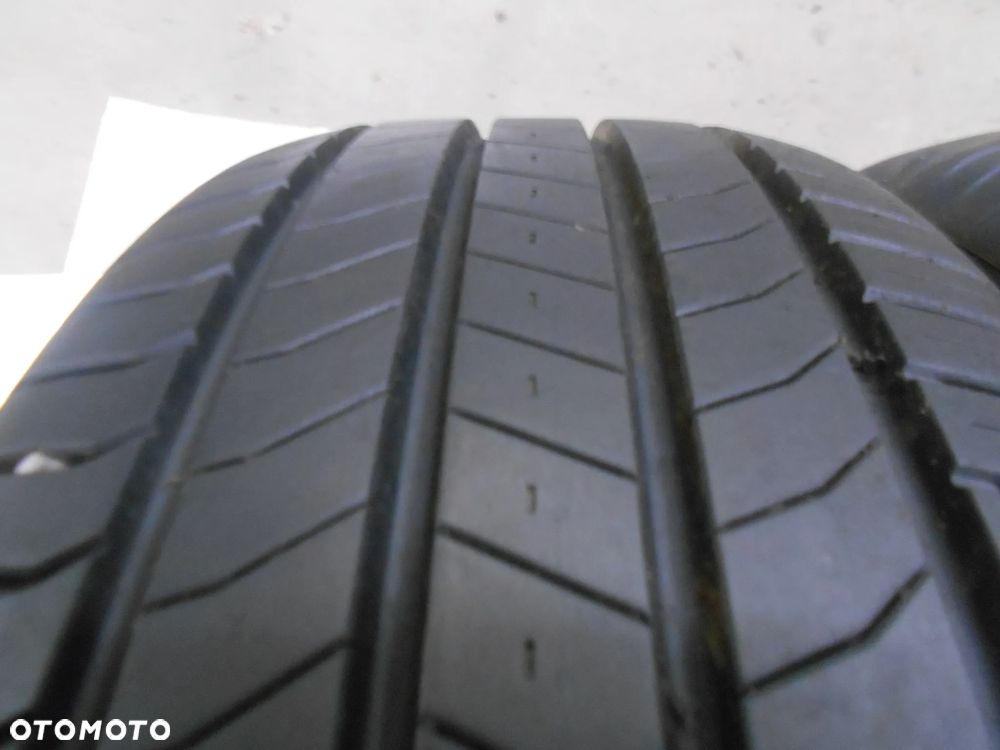 OPONY 215/60R17 NEXEN NFERA PRIMUS DOT 4723 8MM - 4