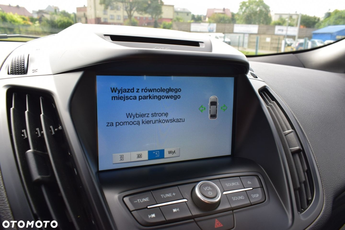 Ford Kuga - 34