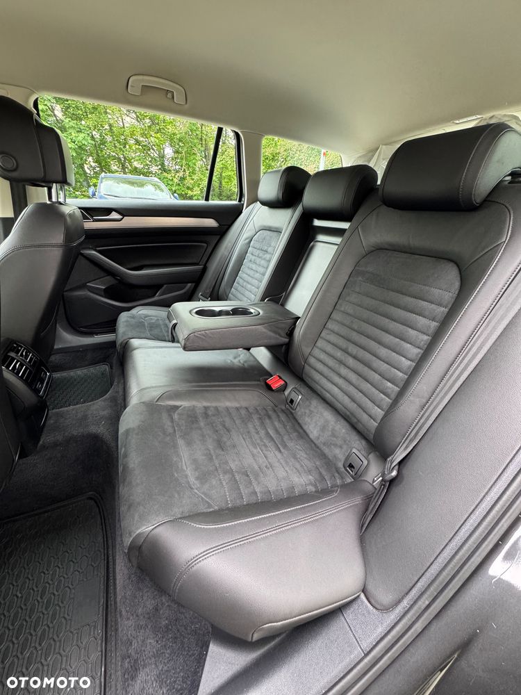 Volkswagen Passat 2.0 TDI SCR Highline DSG - 12