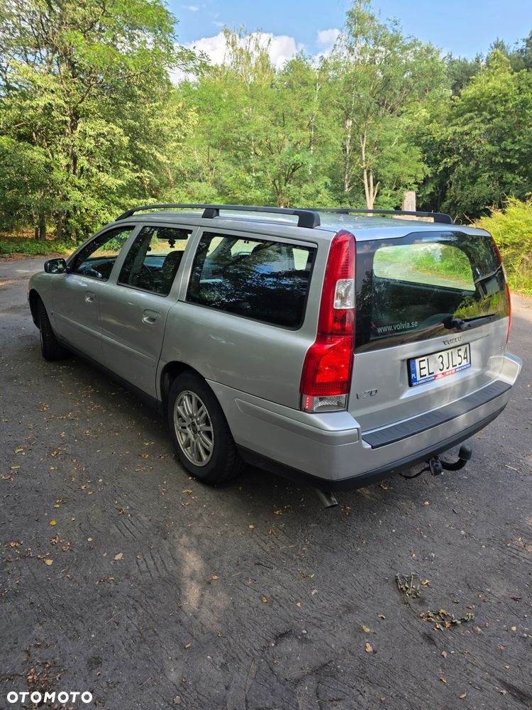 Volvo V70 2.4 Kinetic - 12