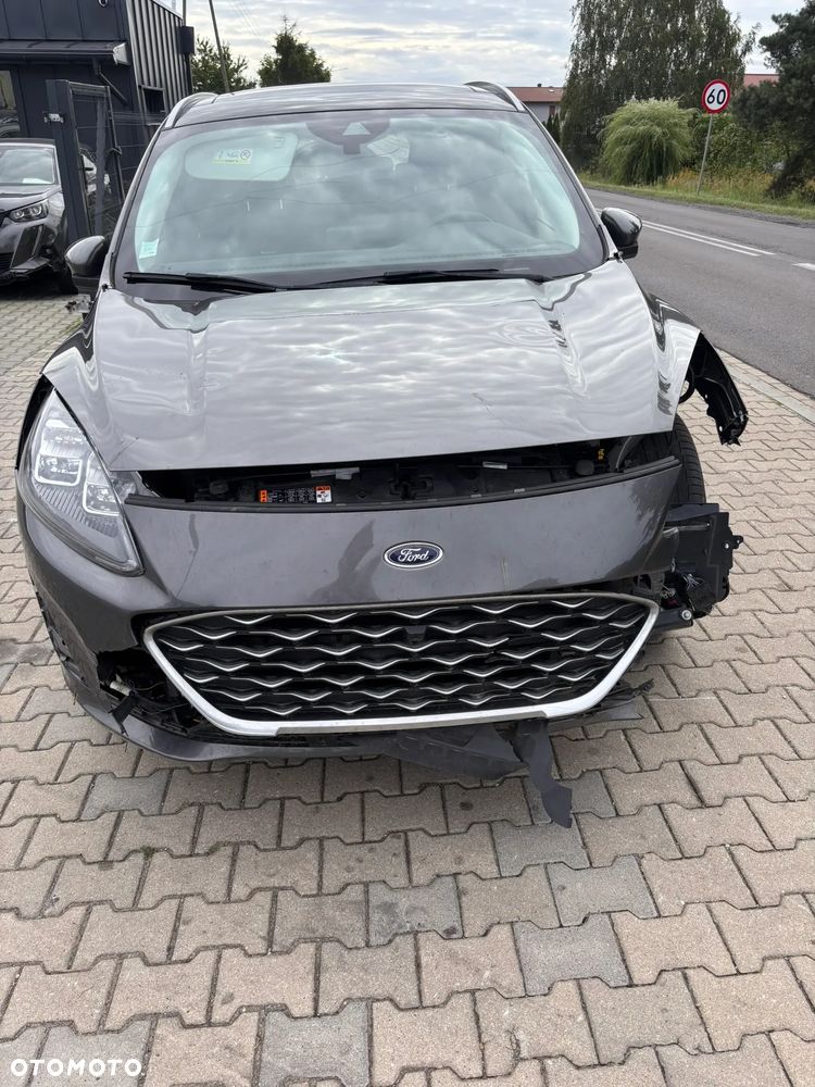 Ford Kuga - 4