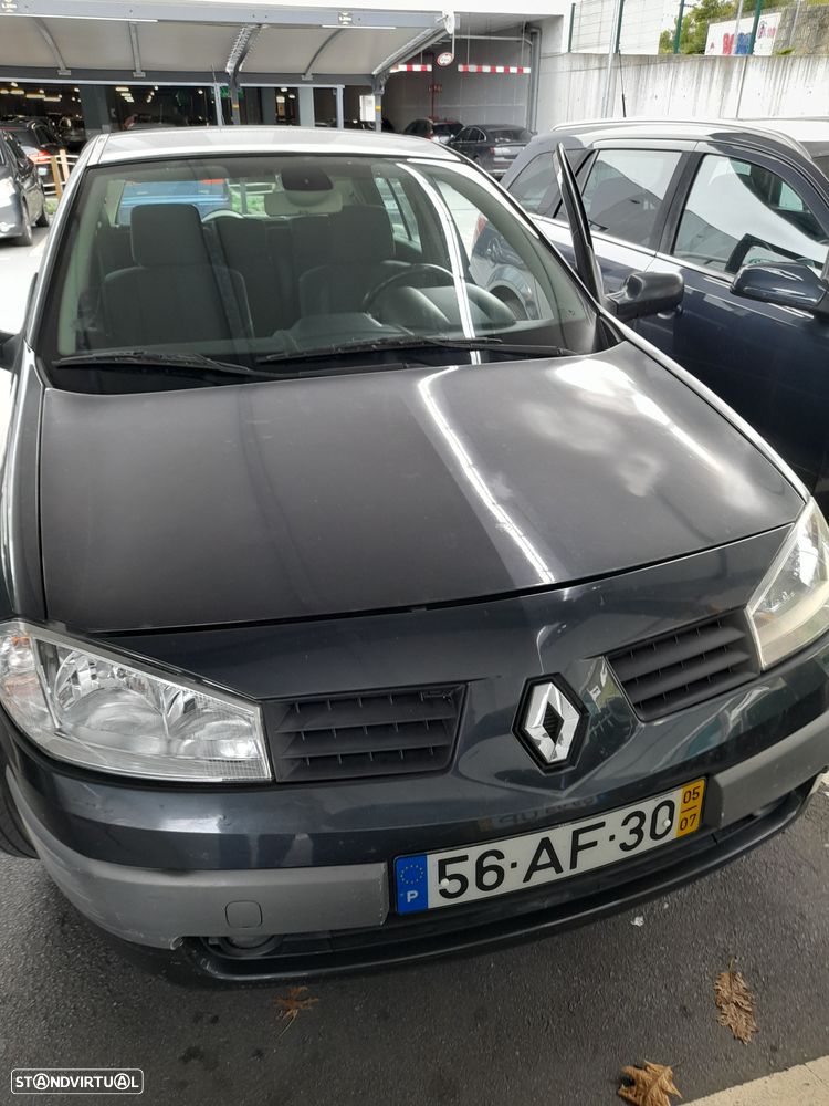 Renault Mégane 1.5 dCi Dynamique - 1
