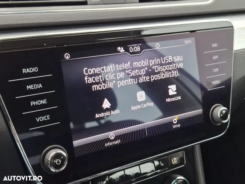 Skoda Superb 2.0 TDI DSG Ambition - 24