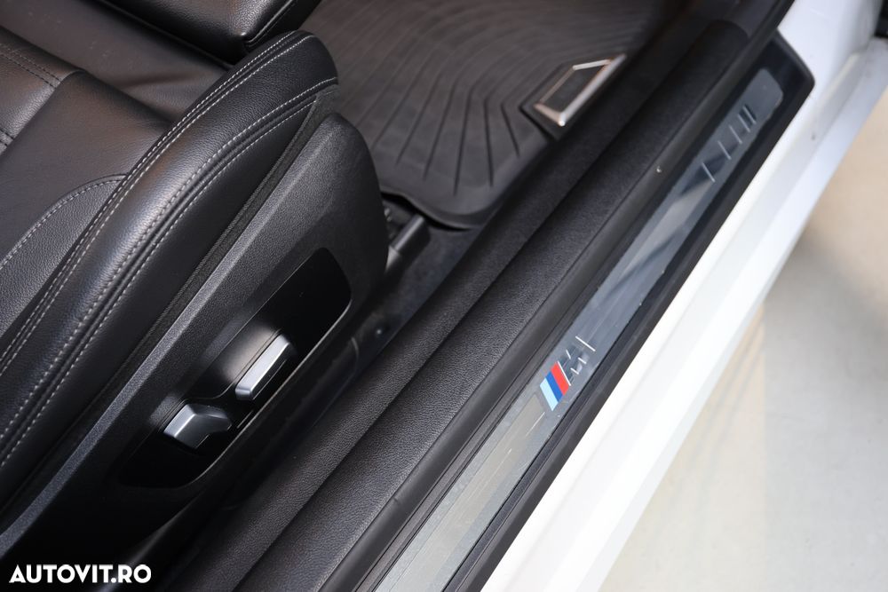 BMW M4 M440i xDrive AT MHEV - 32