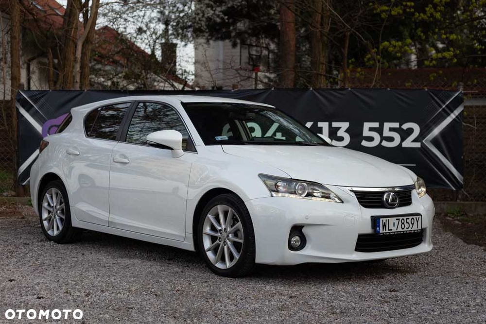 Lexus CT - 5