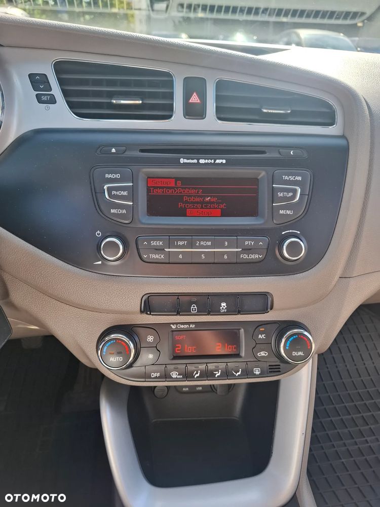 Kia Ceed 1.6 GDI L - 7