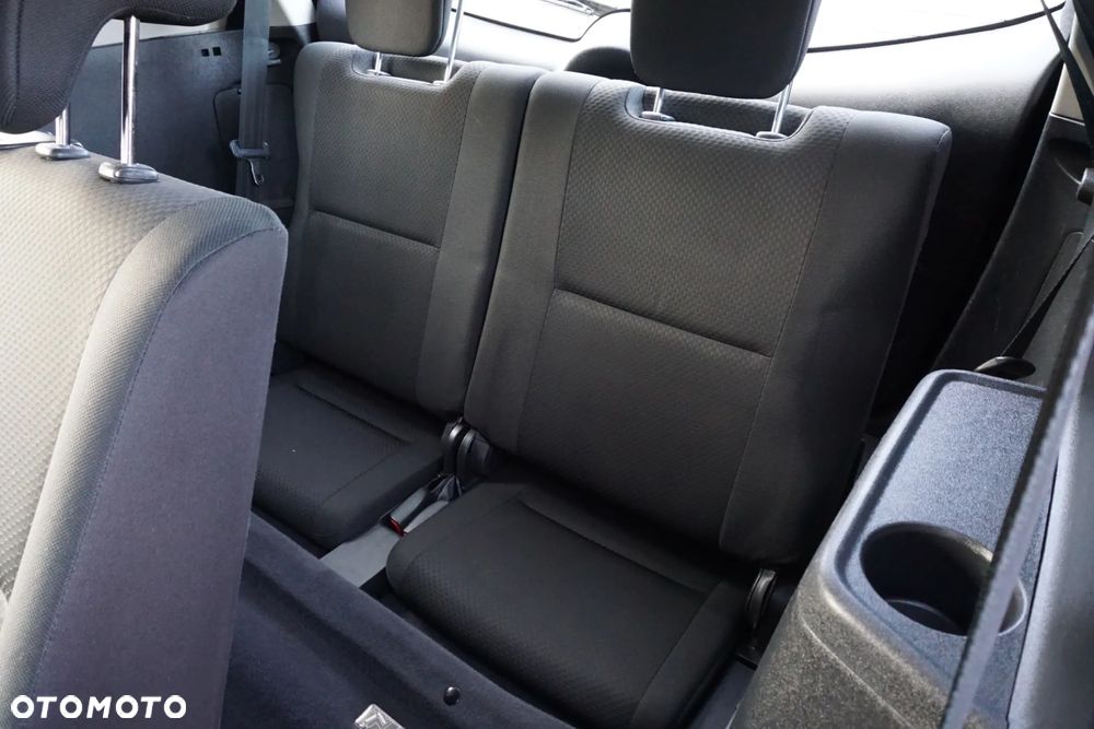 Toyota Corolla Verso 2.0 D-4D Sol 7os - 11