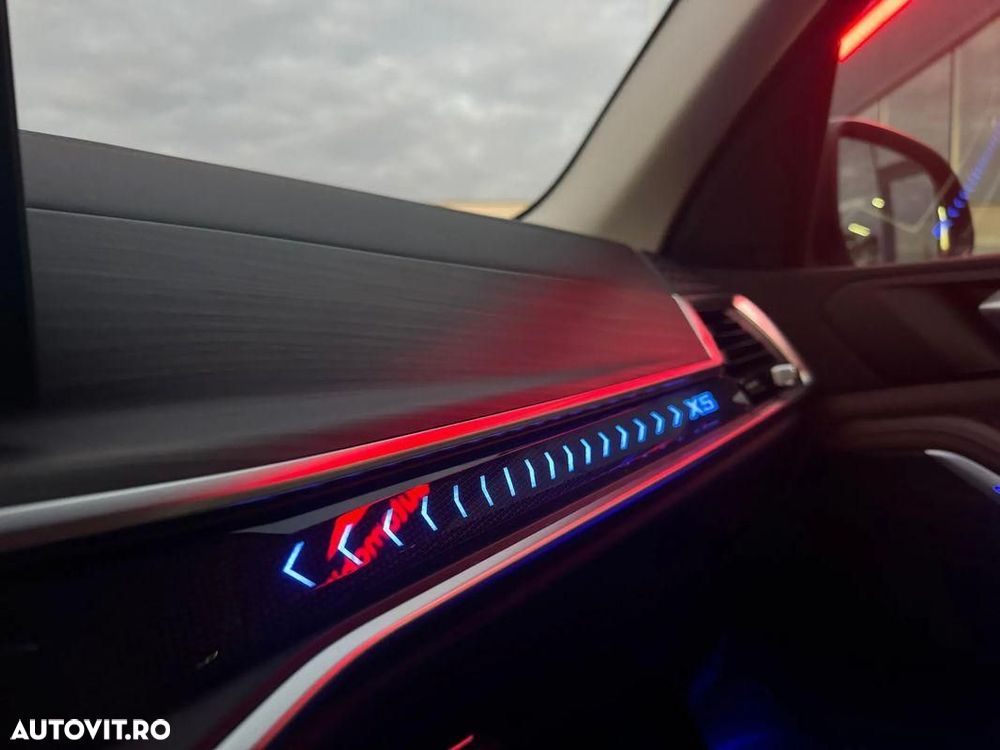 BMW X5 xDrive50e - 19