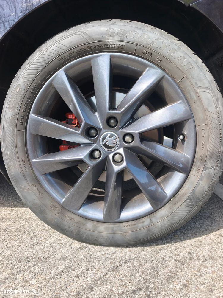 Skoda Superb 2.0 TDI Style DSG - 15