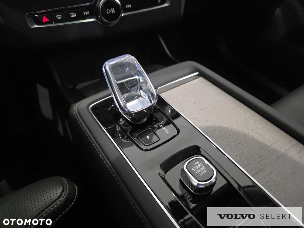 Volvo XC 90 - 24
