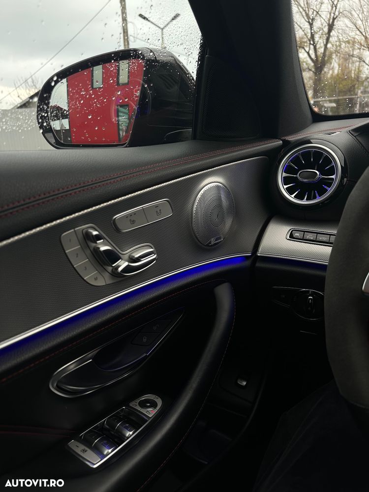 Mercedes-Benz E 43 AMG 4MATIC Aut. - 15