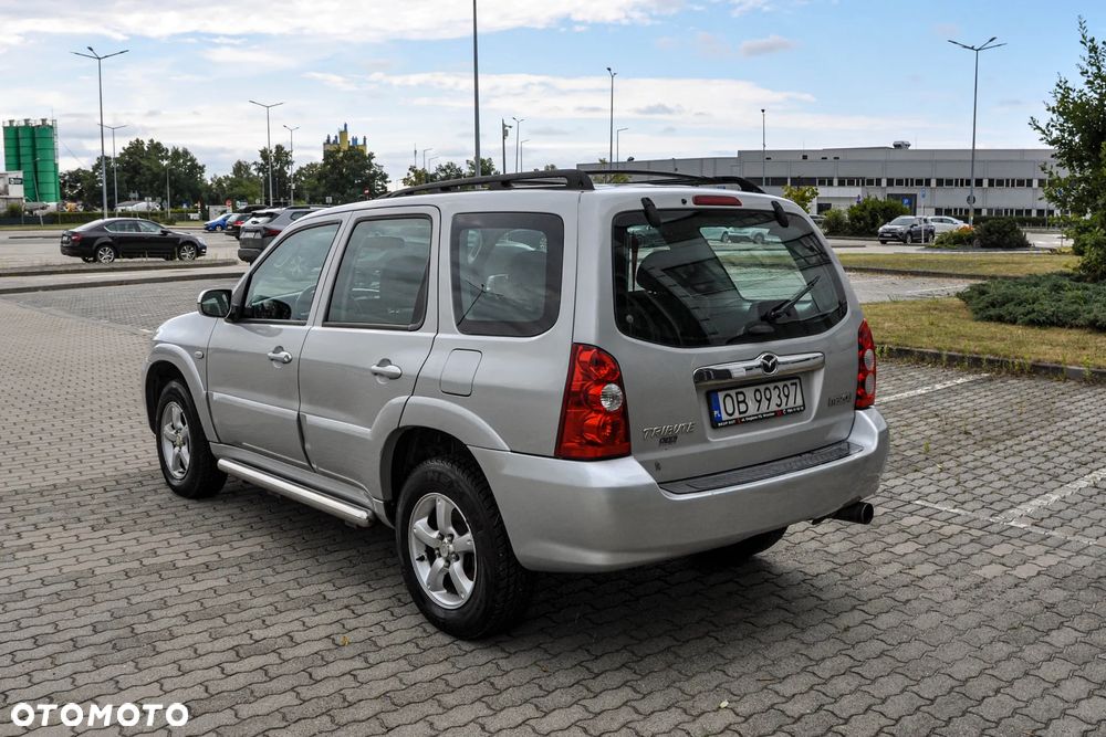 Mazda Tribute - 3
