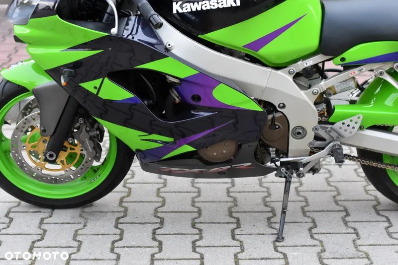 Kawasaki Ninja - 28