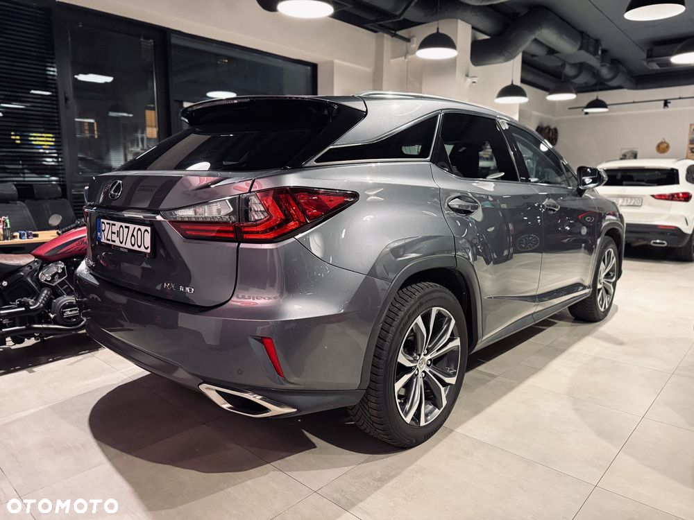Lexus RX - 6