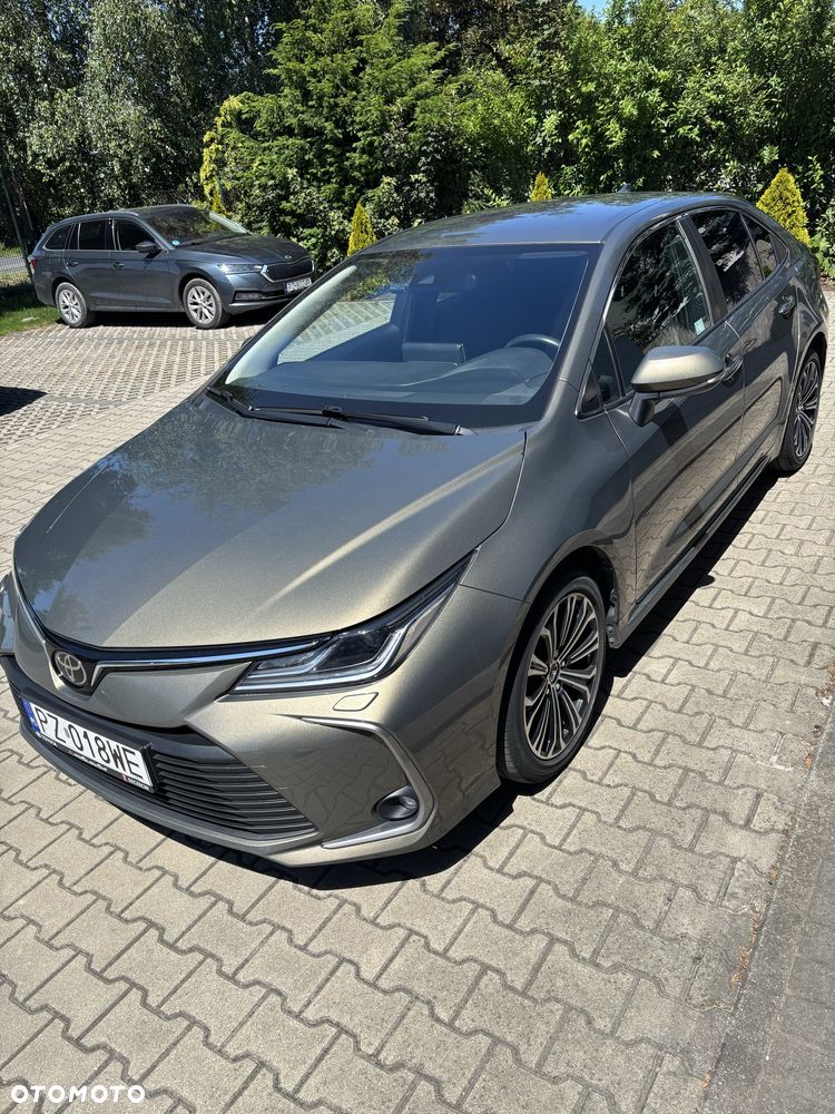 Toyota Corolla - 2