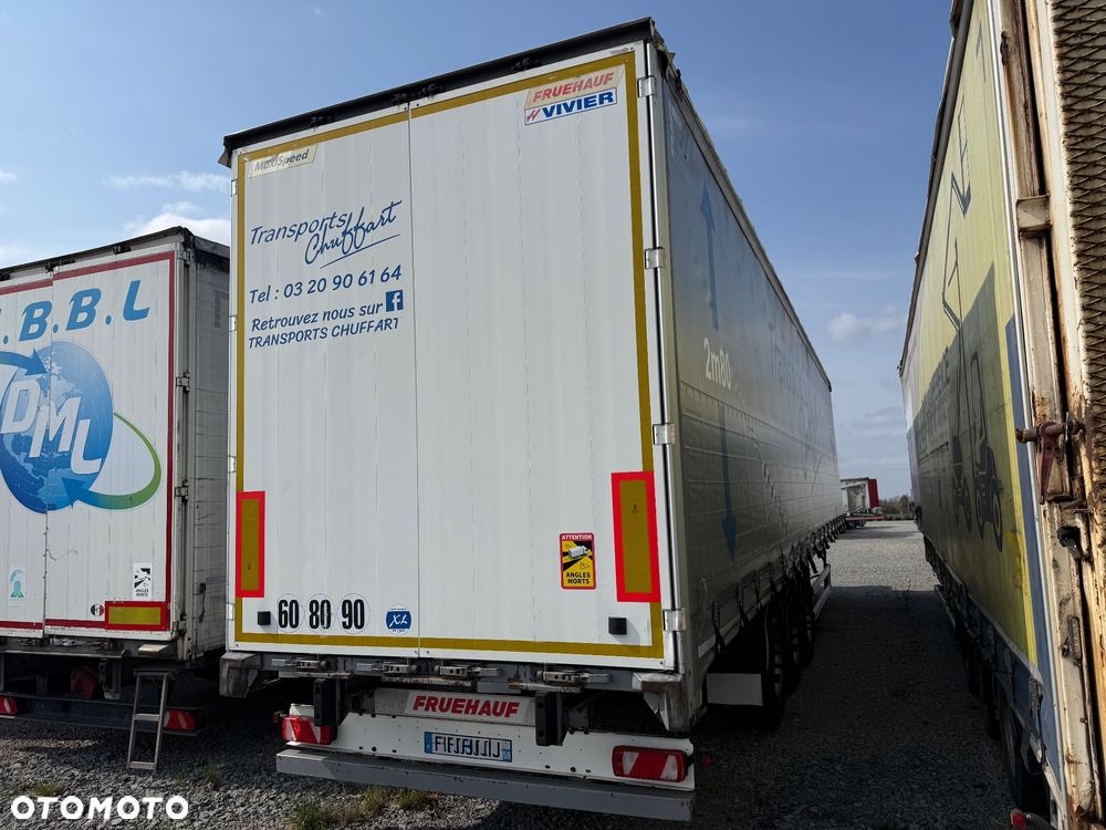 Fruehauf FRUEHAUF / SAF INTRAX / PODNOSZONA OŚ / STANDARD / PODŁOGA SZYNA DESKA / STAN BDB / / / - 10