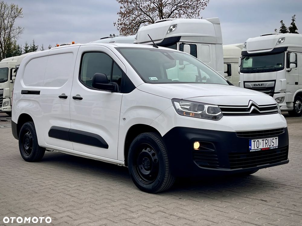 Citroën BERLINGO LONG / 3 OSOBY / BOGATE WYPOSAŻENIE / SALON POLSKA / BEZWYPADKOWY / DOSTĘPNE 15 SZTUK - 8