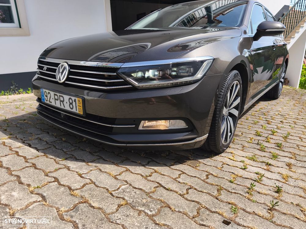 VW Passat Variant 2.0 TDI Highline DSG 4Motion - 28