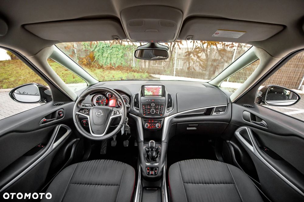 Opel Zafira 1.4 T Cosmo - 23