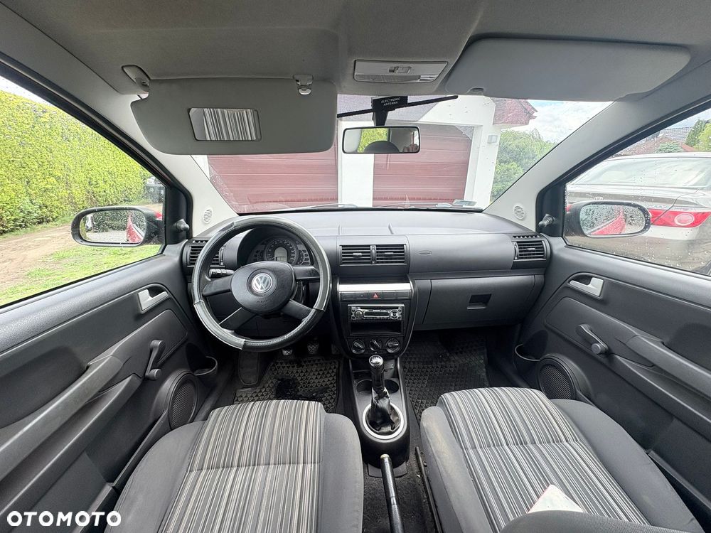 Volkswagen Fox 1.2 - 18