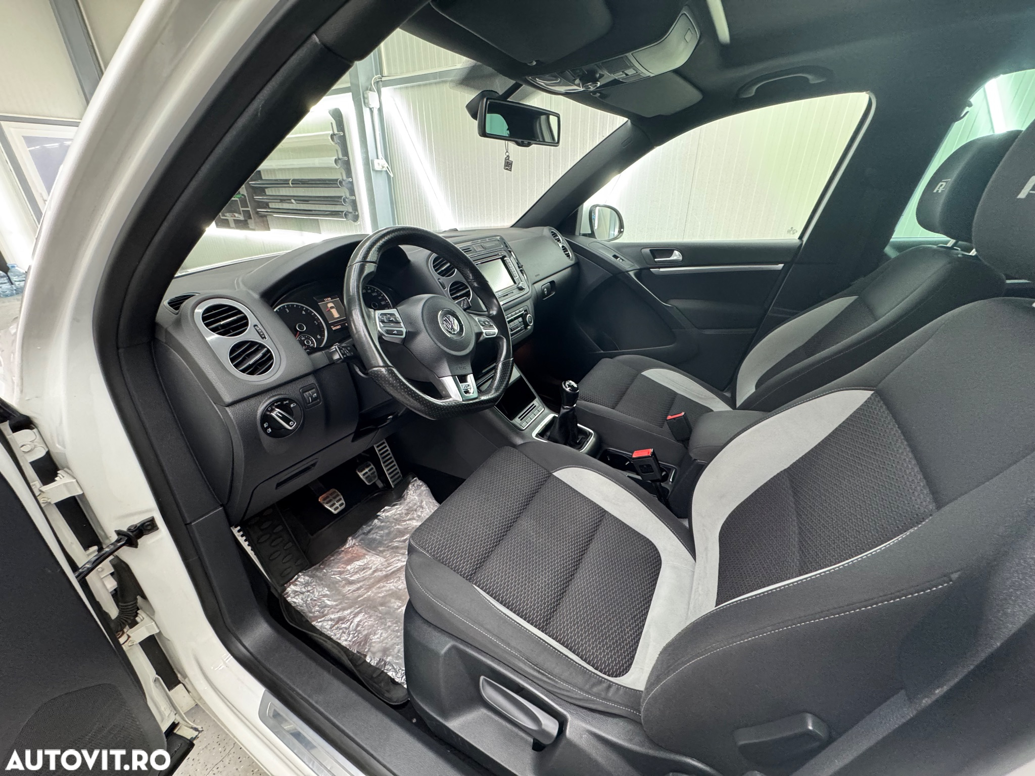 Volkswagen Tiguan 2.0 TDI DPF 4Motion Sport & Style - 7