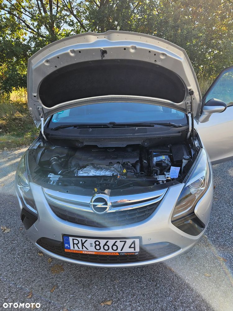 Opel Zafira - 40
