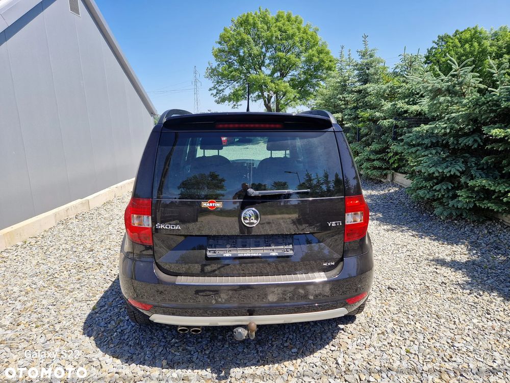 Skoda Yeti 2.0 TDI SCR 4x4 Active DSG - 11