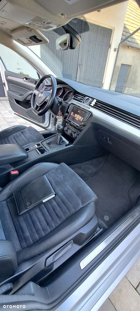 Volkswagen Passat Variant - 29