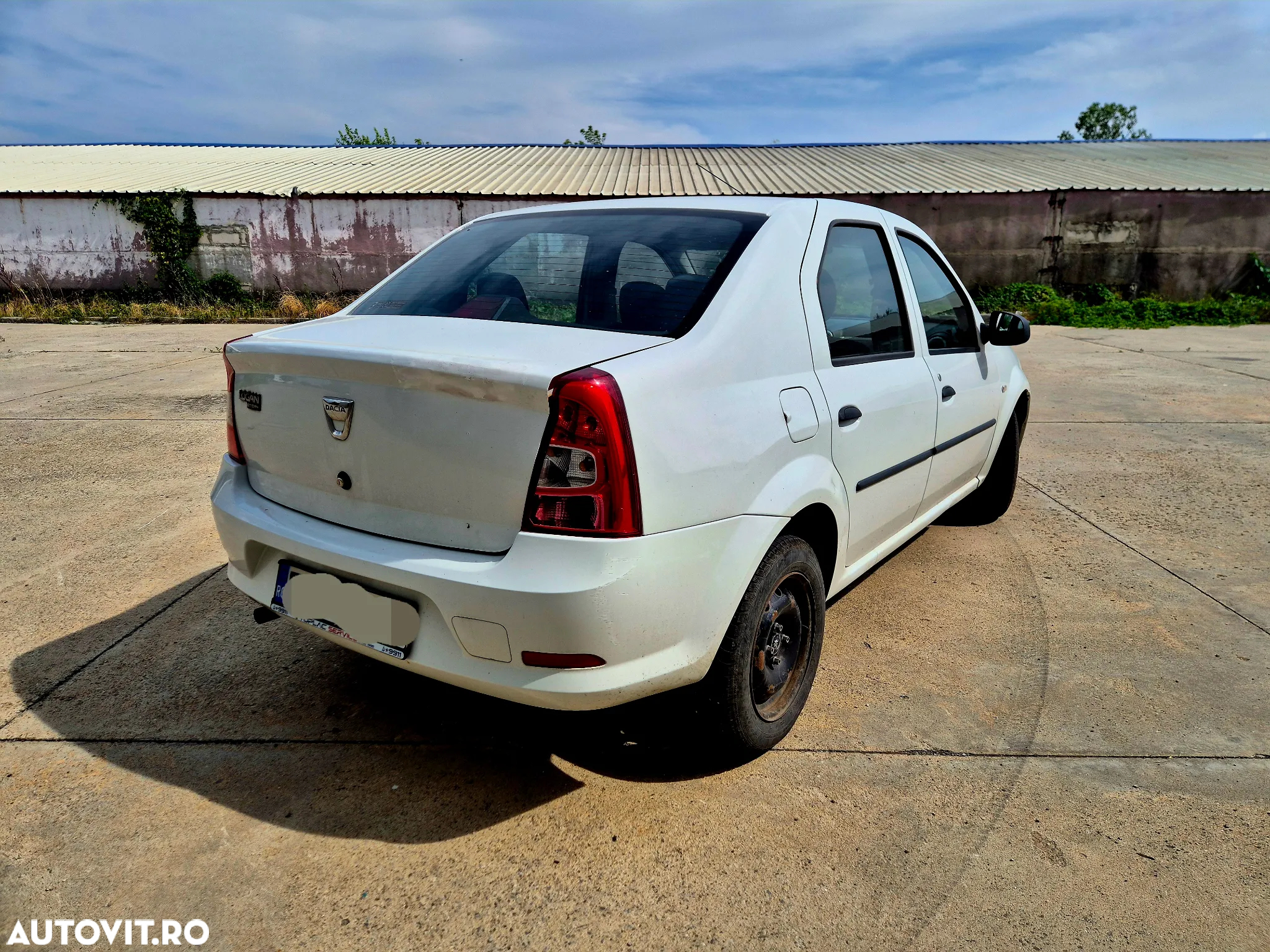 Dacia Logan - 4