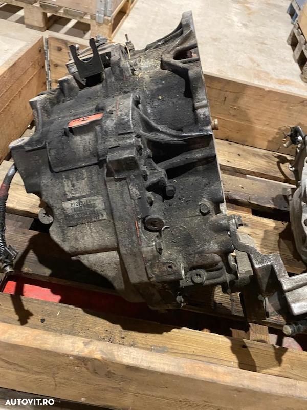 Cutie Viteza Automata 2.0 2x4 Volvo V40 V50 S40 TF-80SD 1285186 - 2