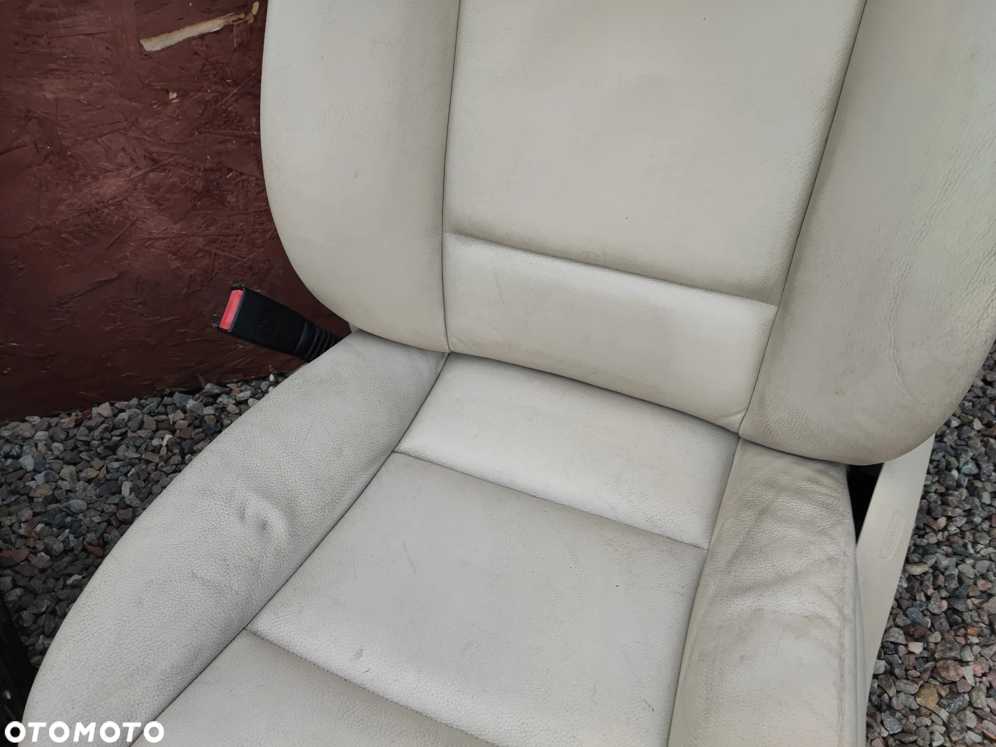 BMW F10 / F11 ORYGINALNE FOTELE PRZEDNIE LEWEY / PRAWY W KOLORZE OYSTER / DAKOTA CREMA ELEKTRYCZNE, PODGRZEWANE O NR. 52 10 9 172 763 OEM - 9