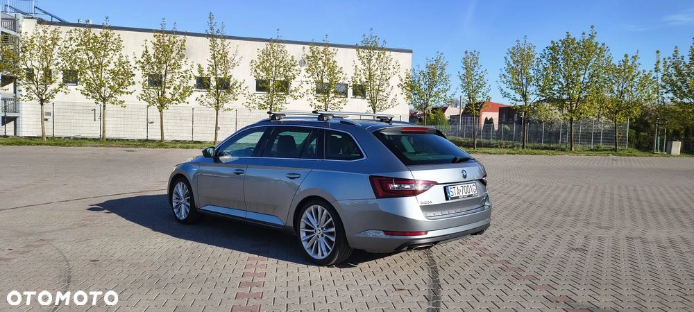 Skoda Superb 2.0 TSI 4x4 L&K DSG - 6