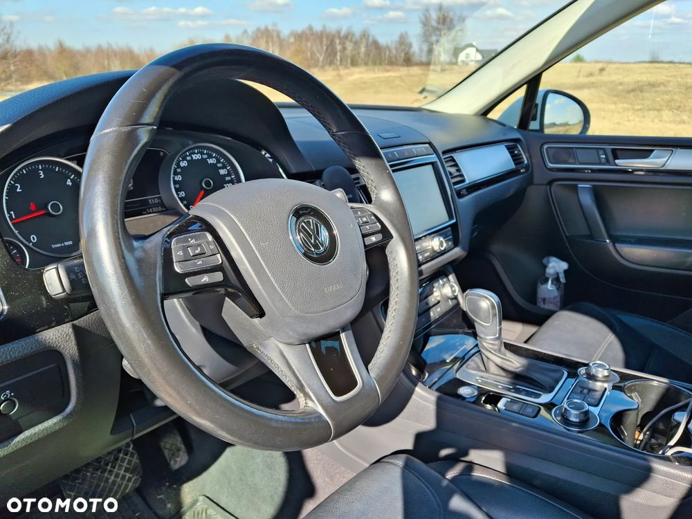 Volkswagen Touareg 3.0 V6 TDI BMT Business Line - 9