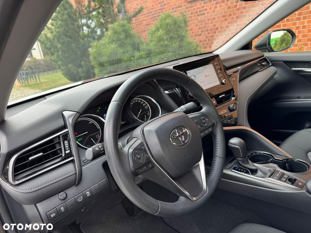 Toyota Camry 2.5 Hybrid Comfort CVT - 16