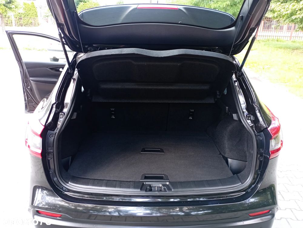 Nissan Qashqai 1.6 DIG-T Acenta - 27